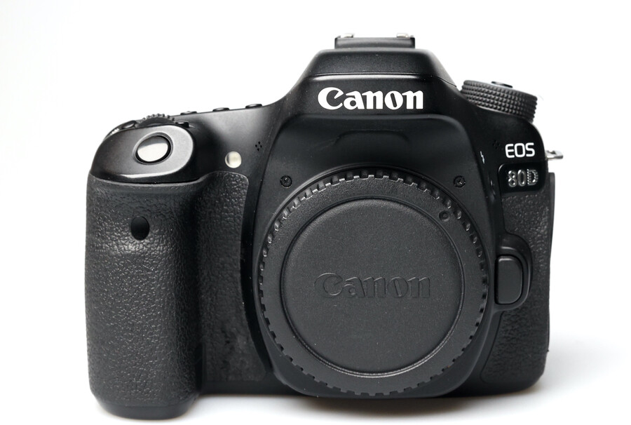Lustrzanka Canon EOS 80D - Używany