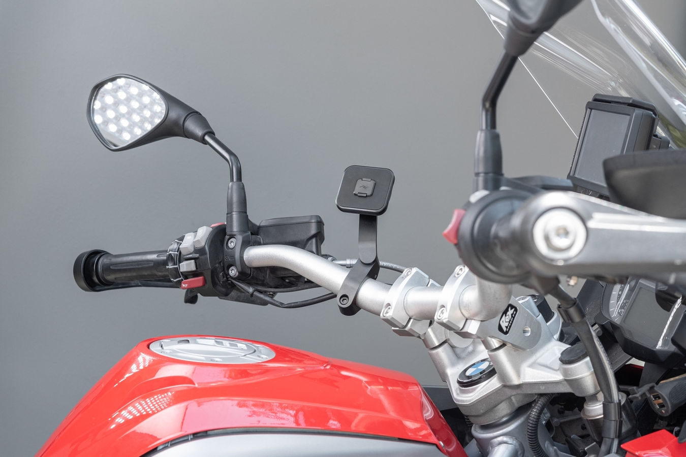 Uchwyt motocyklowy Peak Design Mobile do telefonu na kierownicę /M-MM-AB-BK-1