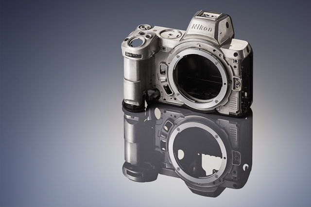 Bezlusterkowiec Nikon Z5 + 24-50mm f/4-6.3 + adapter FTZ II