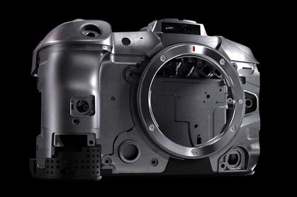Bezlusterkowiec Canon EOS R5 - APARAT POWYSTAWOWY (OUTLET) - Stan idealny.