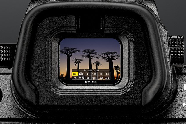 Bezlusterkowiec Nikon Z6