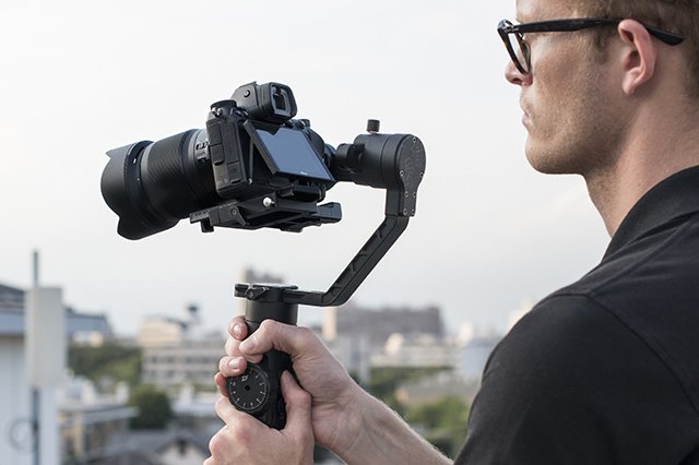 Bezlusterkowiec Nikon Z7