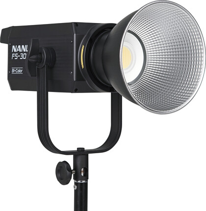 Lampa Nanlite FS-300B LED Bi-color Spot Light  - Oferta EXPO2024