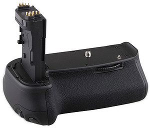 Pojemnik na baterie Newell BG-E13 / Canon 6d (odpowiednik BG-E13)